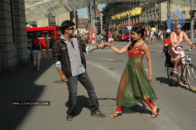 Maa Annayya Bangaram Movie Gallery - 61 / 75 photos