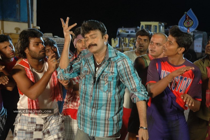 Maa Annayya Bangaram Movie Stills - 24 / 46 photos