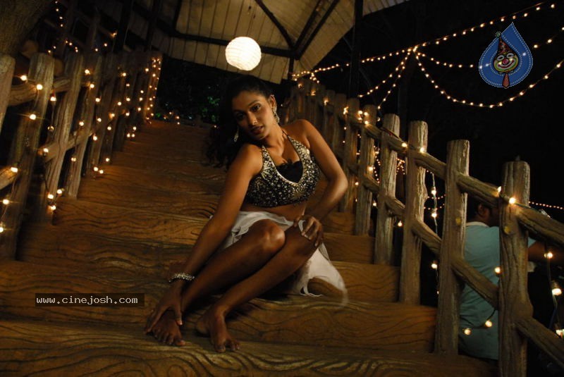 Maa Voori Maharshi Movie Stills - 14 / 42 photos