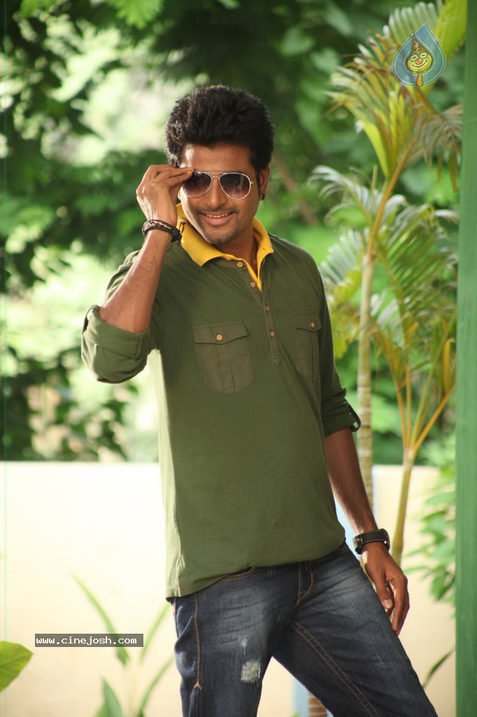 Maan Karate Tamil Movie Stills - 59 / 91 photos