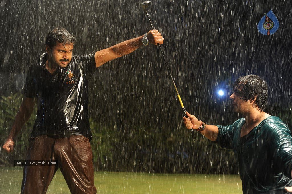 Maanadhi Mayam Seithai Tamil Movie Photos - 88 / 115 photos