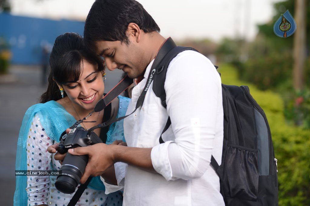 Maanadhi Mayam Seithai Tamil Movie Photos - 101 / 115 photos