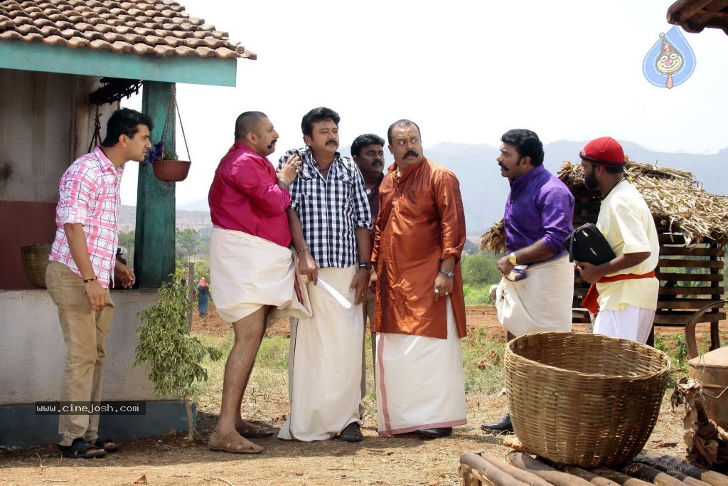 Maanthrikan Malayalam Movie Stills - 10 / 17 photos