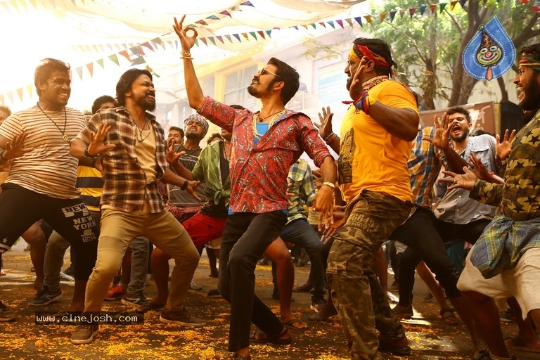 Maari 2 Movie Stills And Working Stills - 37 / 56 photos