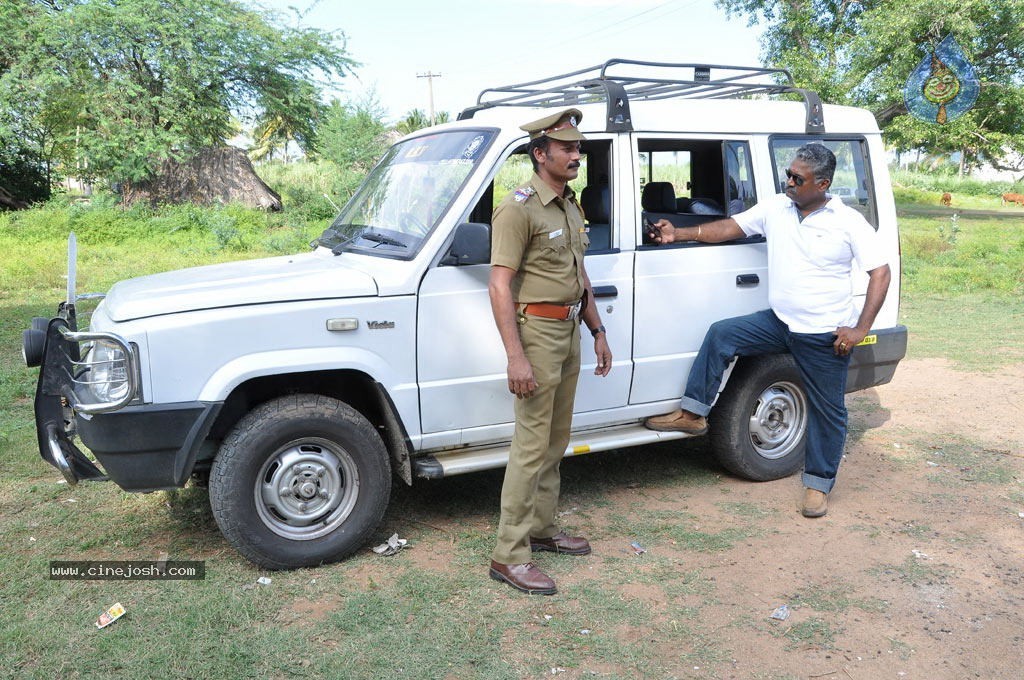 Maasi Thiruvizha Tamil Movie Stills - 36 / 45 photos