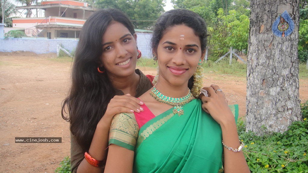 Maasi Thiruvizha Tamil Movie Stills - 38 / 45 photos