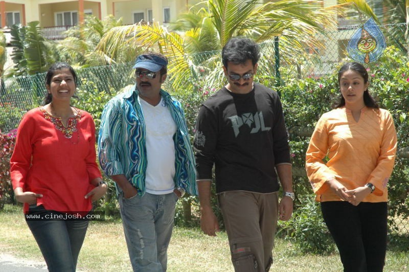 Maatarani Mounamidi Movie Stills - 1 / 22 photos