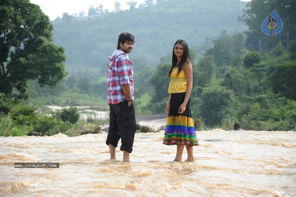 Made in Vizag Movie New Stills - 23 / 36 photos