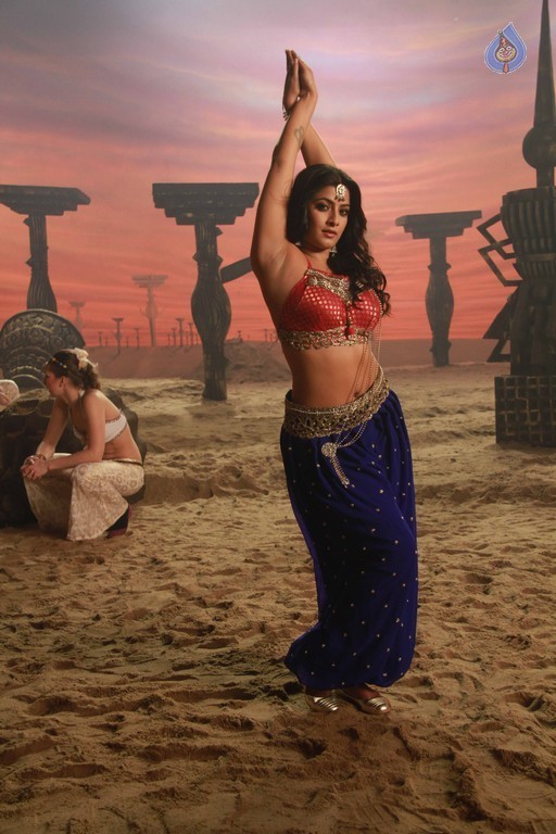 Madha Gaja Raja New Photos - 8 / 24 photos