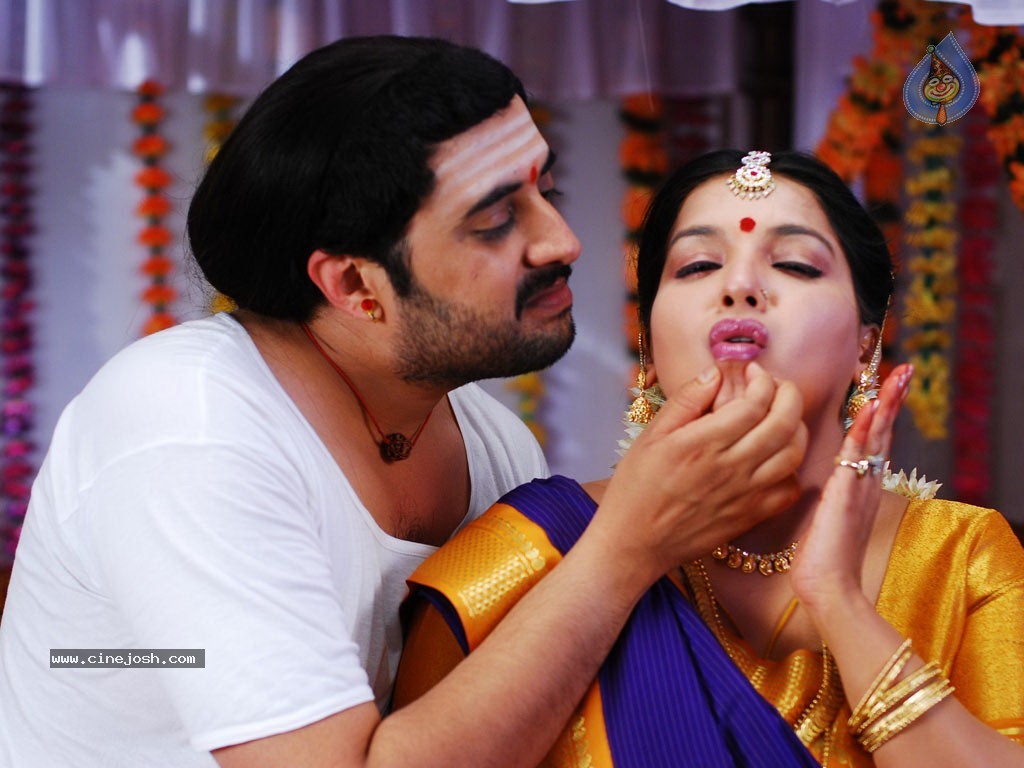 Madhana Mama Madisar Mami Tamil Movie Hot Stills Photos Gallery Baba jagirdaar, gulam ali, rakesh trivedi. madhana mama madisar mami tamil movie