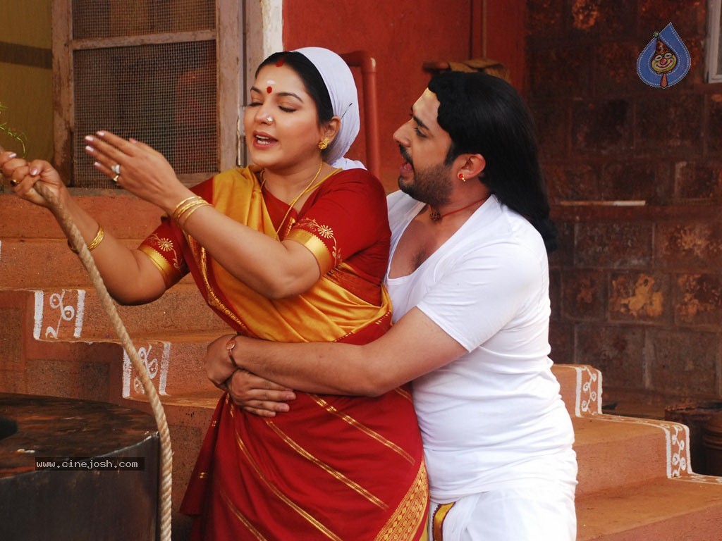 Madhana Mama Madisar Mami Tamil Movie Hot Stills - 15 / 28 photos