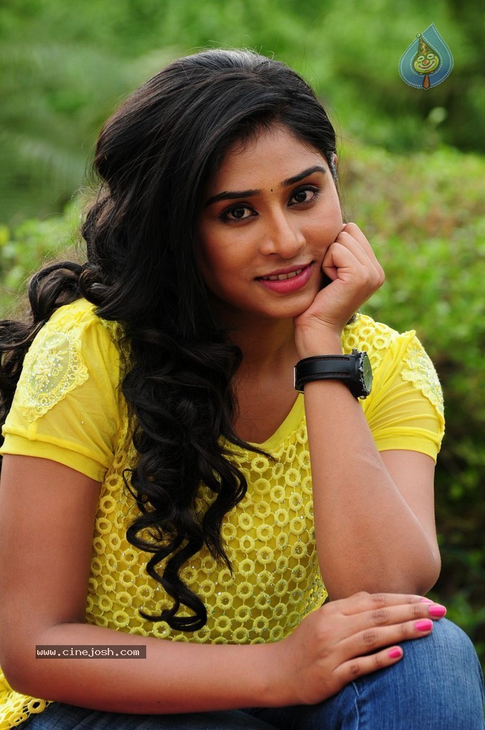 Madurai Maavendharkal Tamil Movie Stills - 10 / 64 photos