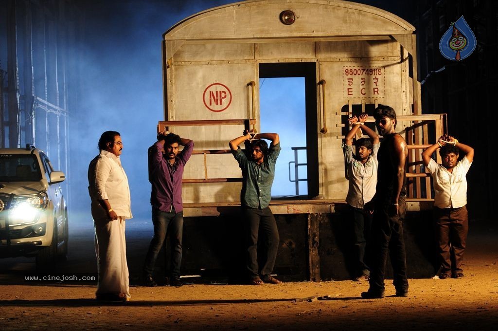 Madurai Maavendharkal Tamil Movie Stills - 18 / 64 photos