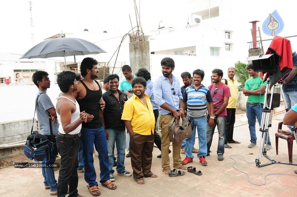 Madurai Maavendharkal Tamil Movie Stills - 29 / 64 photos