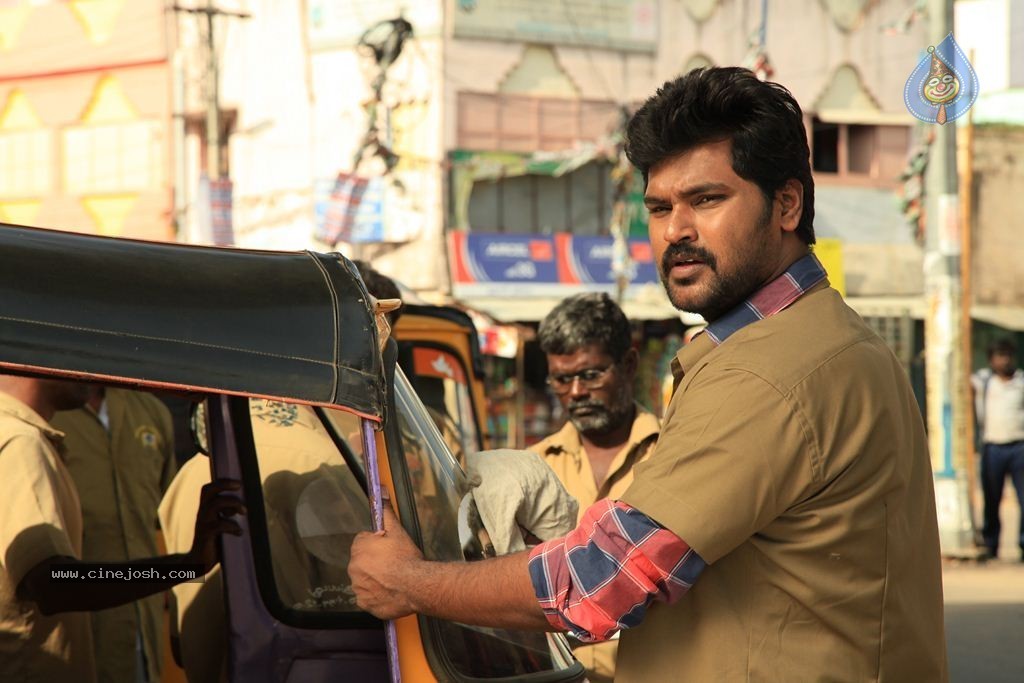 Madurai Maavendharkal Tamil Movie Stills - 38 / 64 photos
