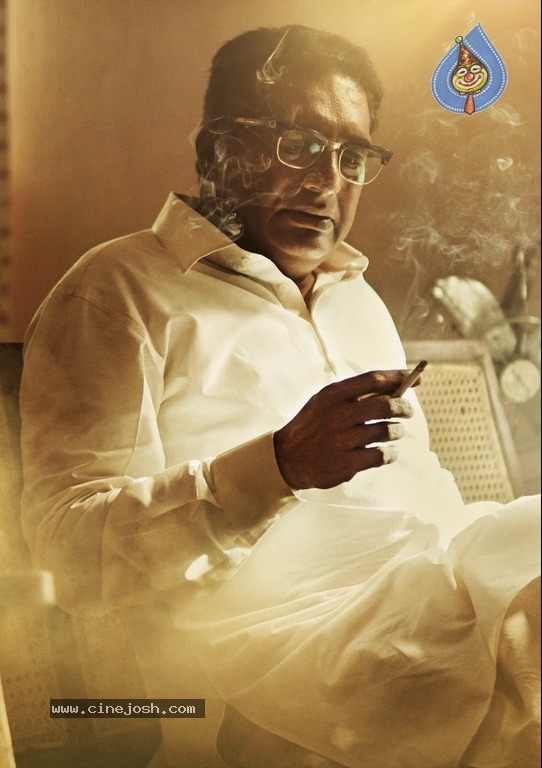 Mahanati New Stills And Posters - 6 / 14 photos