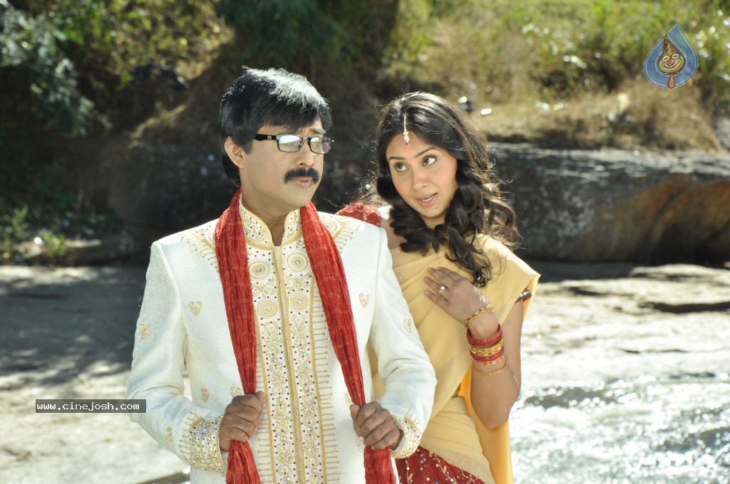 Maharajasri Gaaligadu Movie Hot Stills - 1 / 62 photos