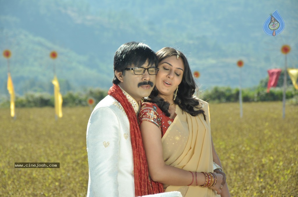 Maharajasri Gaaligadu Movie Hot Stills - 17 / 62 photos