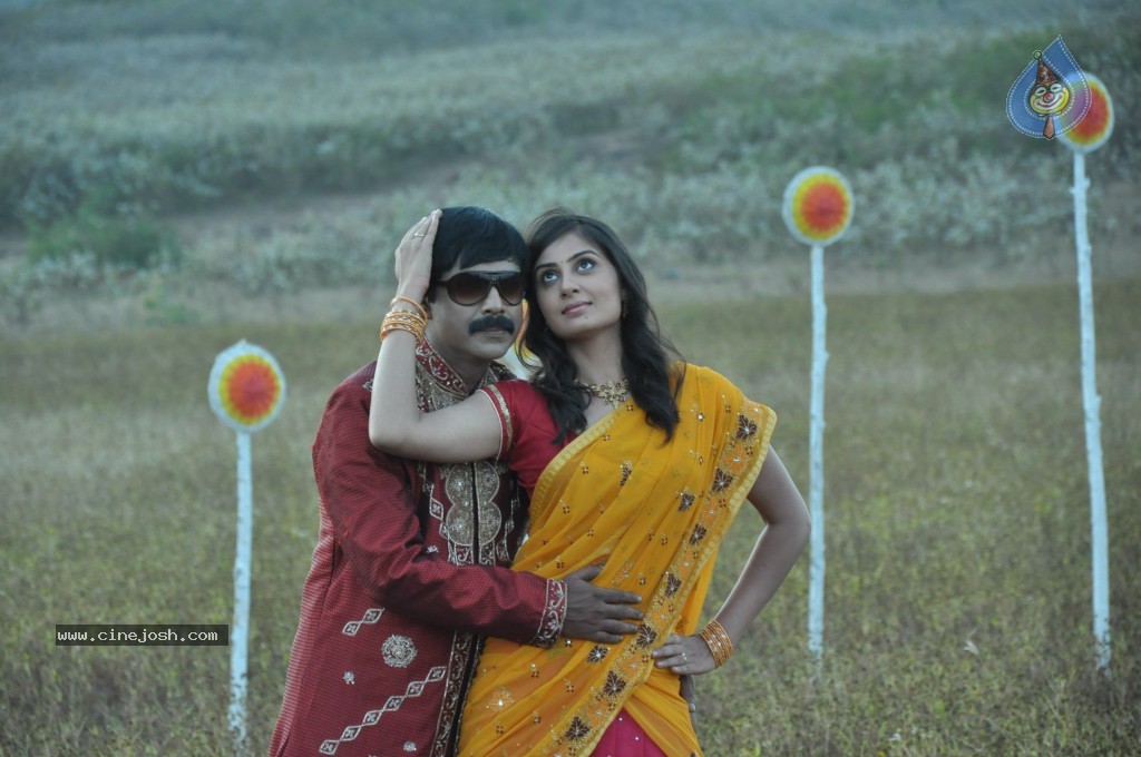 Maharajasri Gaaligadu Movie Hot Stills - 19 / 62 photos