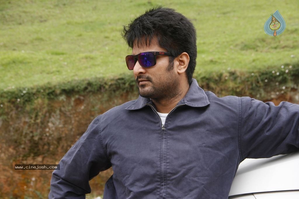 Maharani Kottai Tamil Movie Stills - 2 / 66 photos