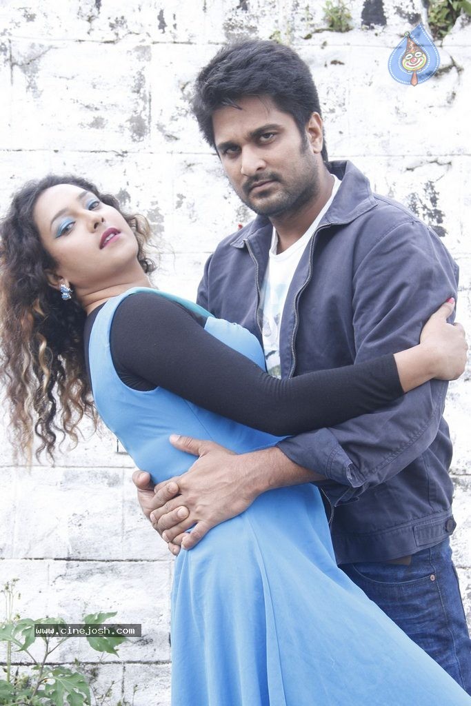 Maharani Kottai Tamil Movie Stills - 8 / 66 photos