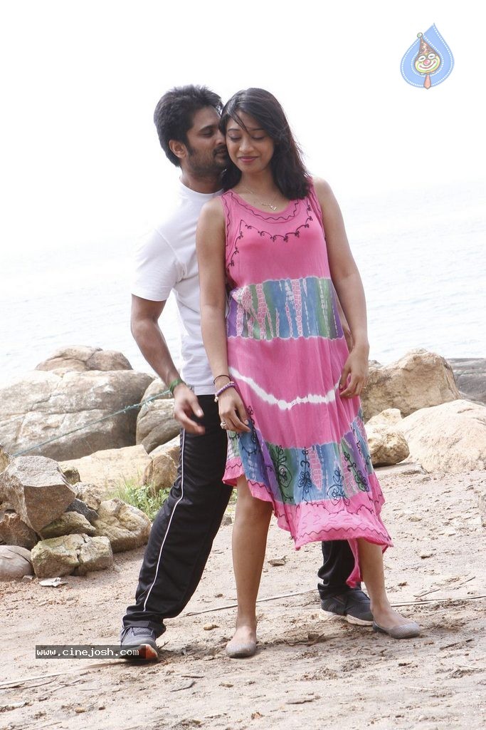 Maharani Kottai Tamil Movie Stills - 19 / 66 photos