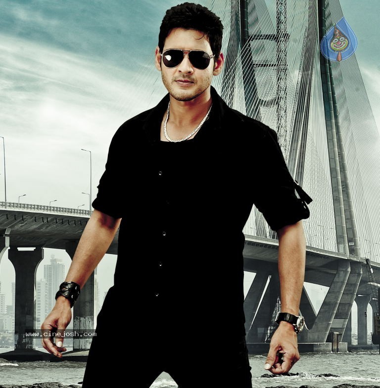 Mahesh Babu Stills in Dookudu Movie - 20 / 27 photos
