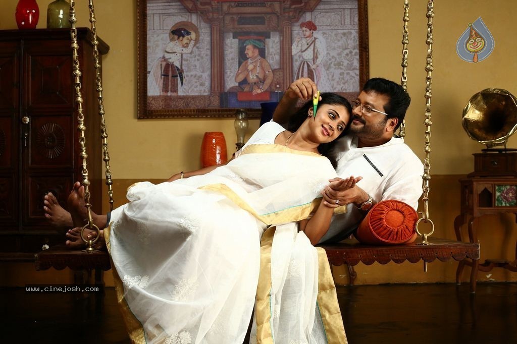 Mailanchi Monjulla Veedu Film Stills - 12 / 120 photos