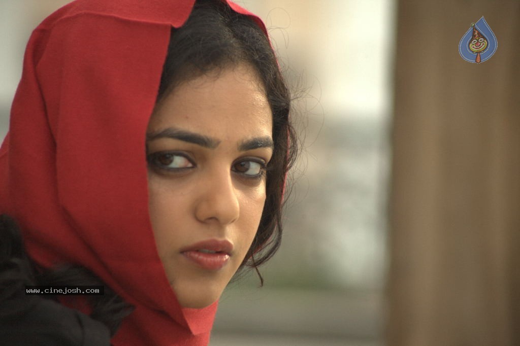 Malini 22 Movie New Stills - 6 / 76 photos