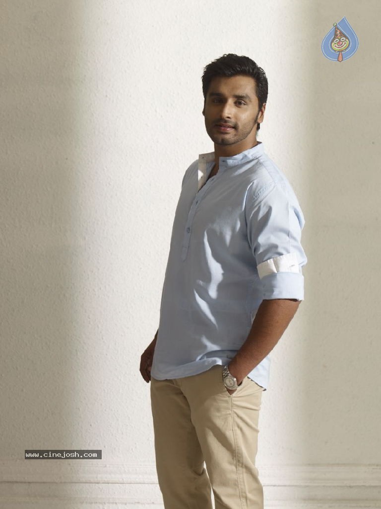 Malini 22 Movie New Stills - 7 / 76 photos