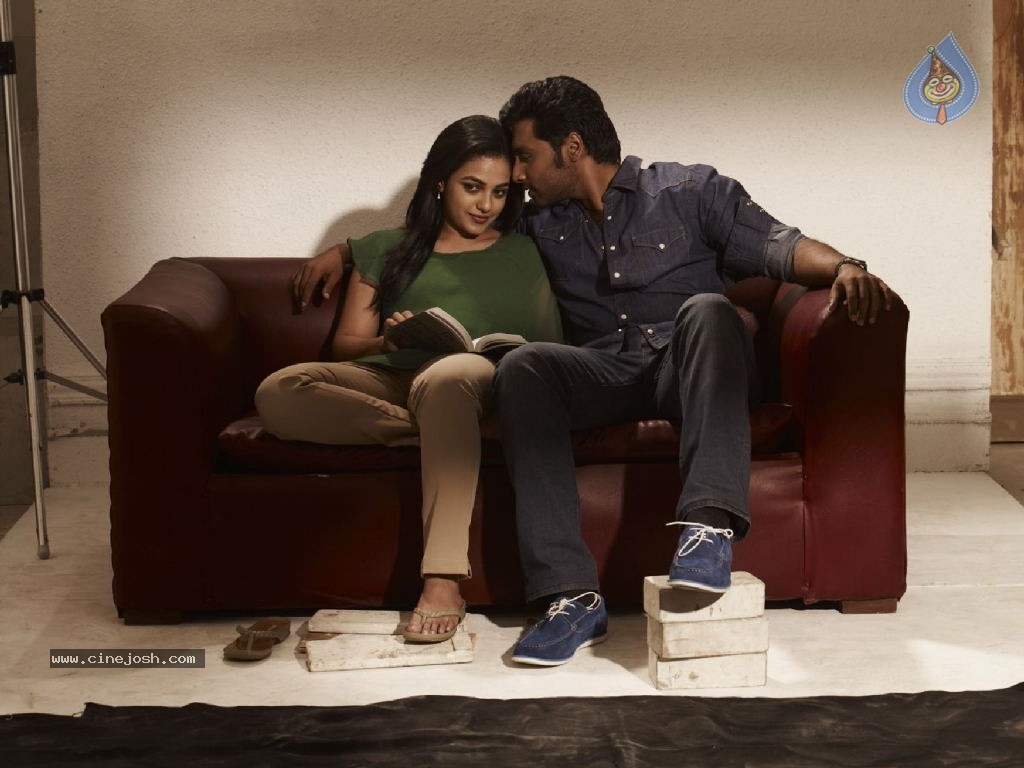 Malini 22 Movie New Stills - 33 / 76 photos