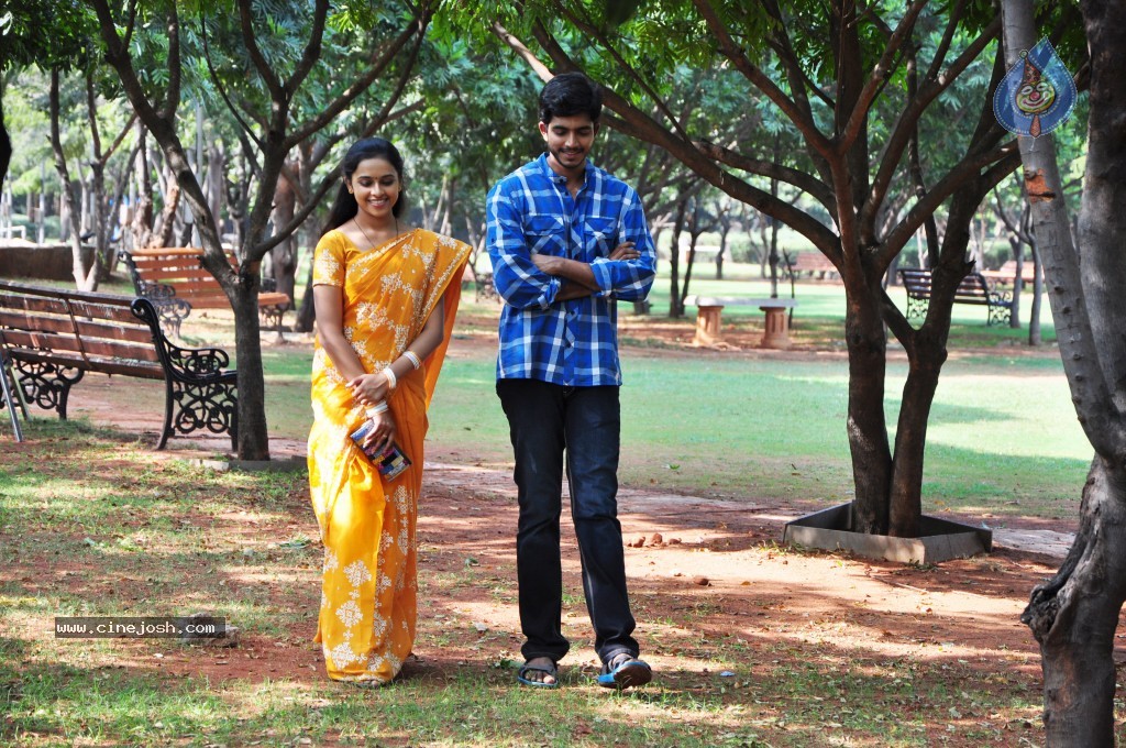 Mallela Teeramlo Sirimalle Puvvu Movie Stills - 1 / 32 photos