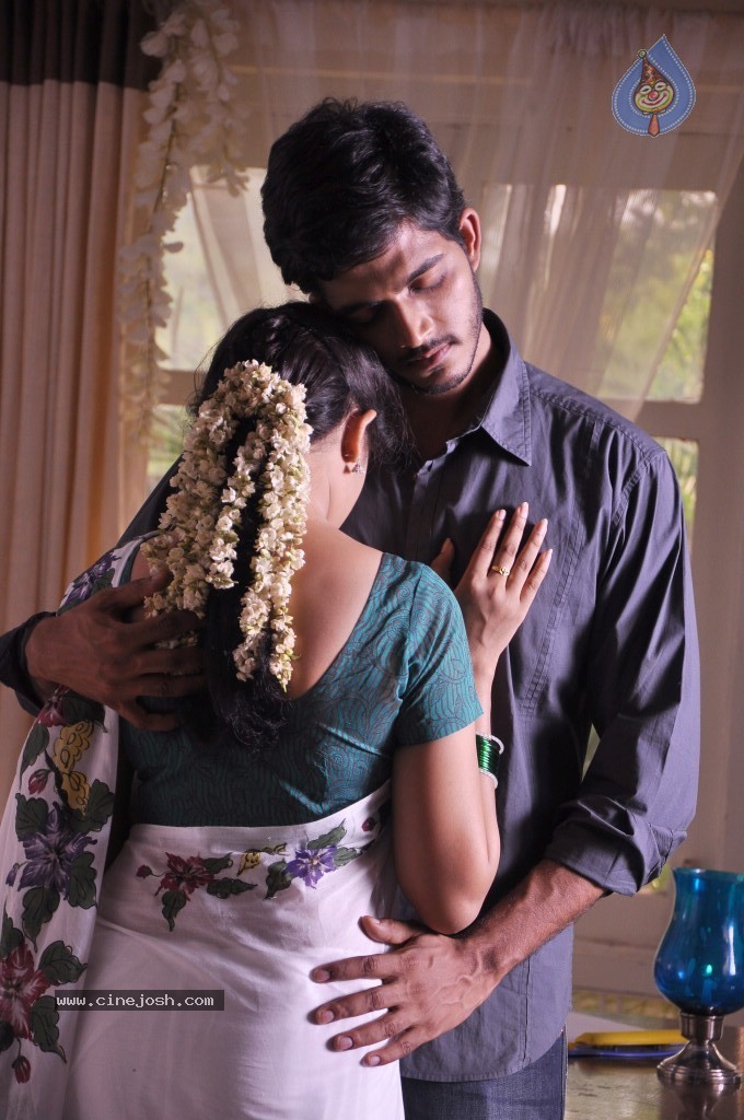 Mallela Teeramlo Sirimalle Puvvu Movie Stills - 3 / 32 photos