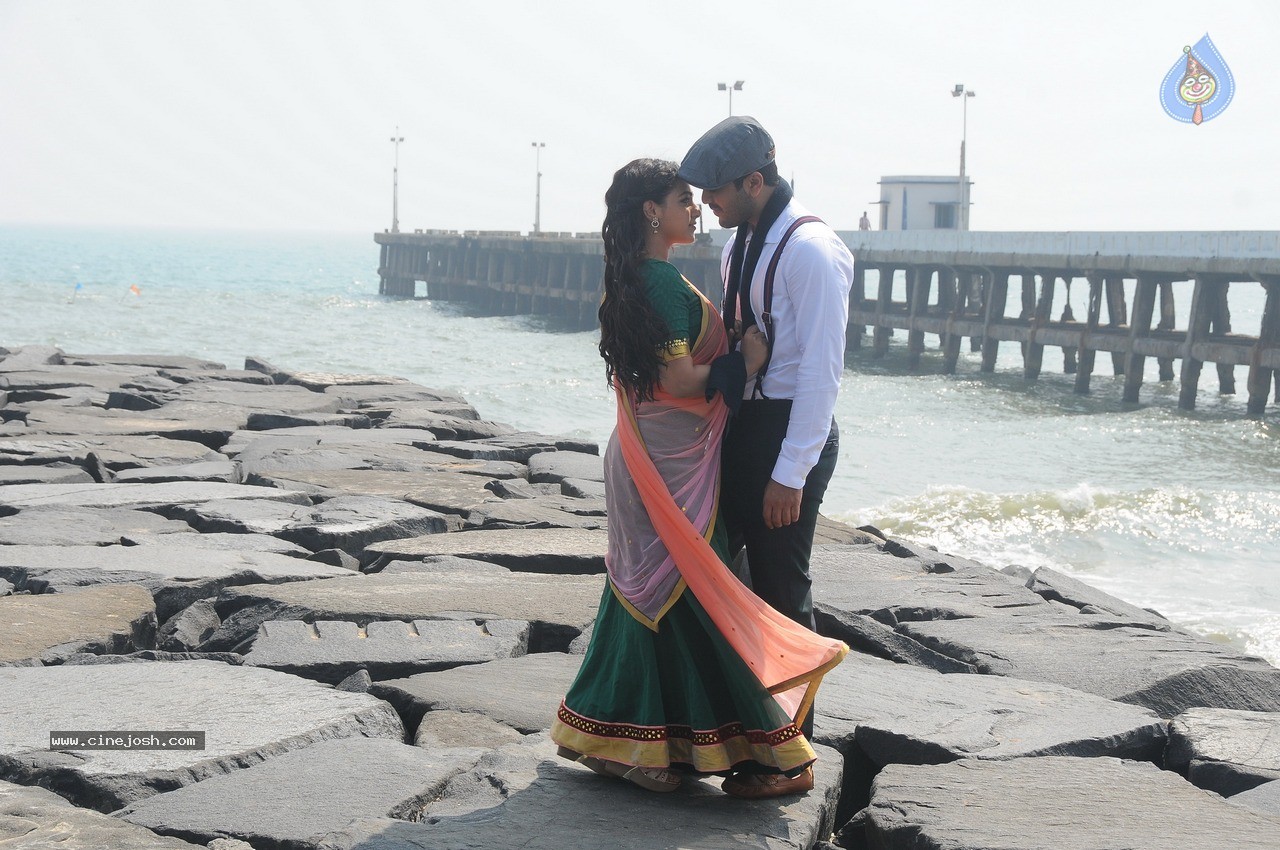 Malli Malli Idhi Rani Roju Gallery - 5 / 26 photos