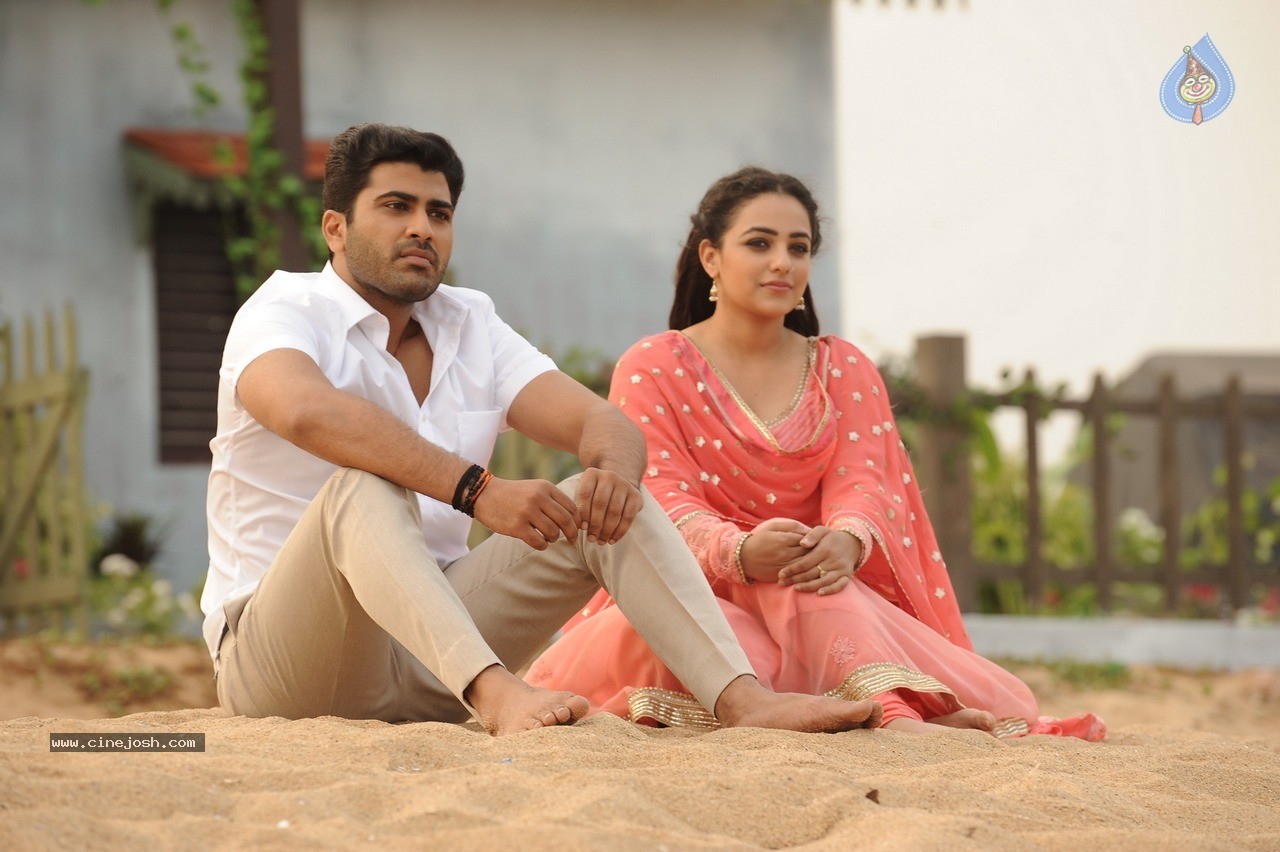 Malli Malli Idhi Rani Roju Gallery - 17 / 26 photos