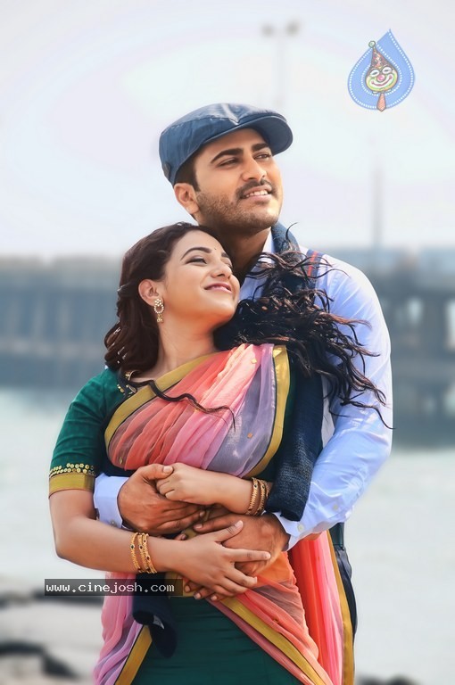 Malli Malli Idi Rani Roju Movie New Pics - 2 / 7 photos