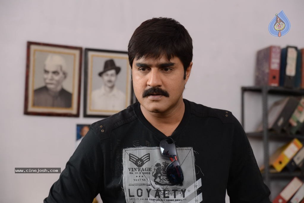 Malligadu Marriage Bureau Stills n Walls - 39 / 152 photos