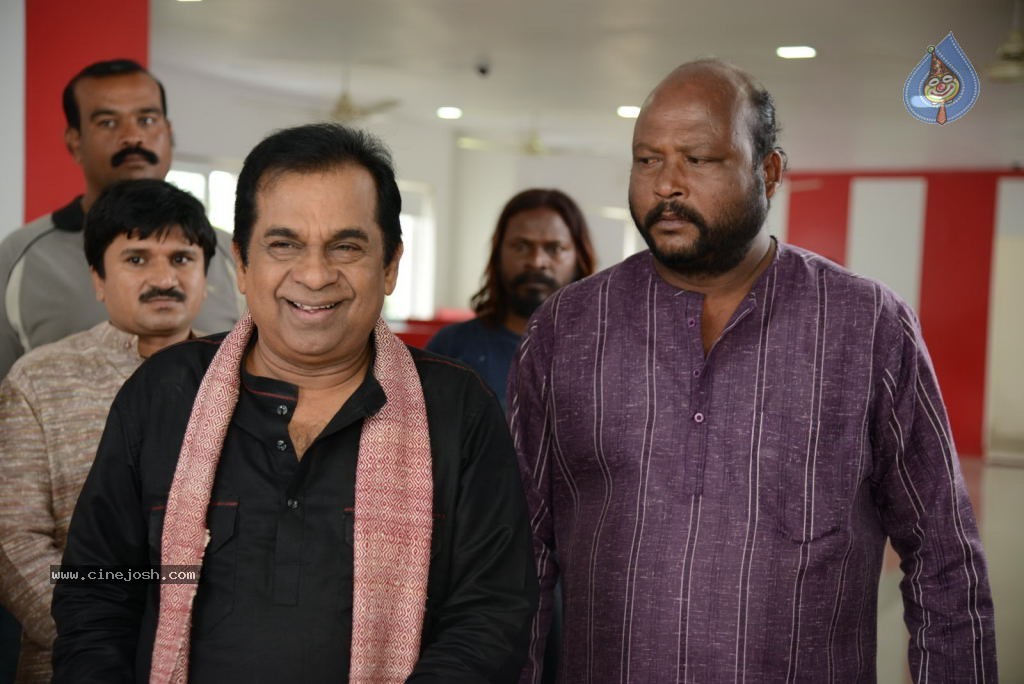 Malligadu Marriage Bureau Stills n Walls - 113 / 152 photos