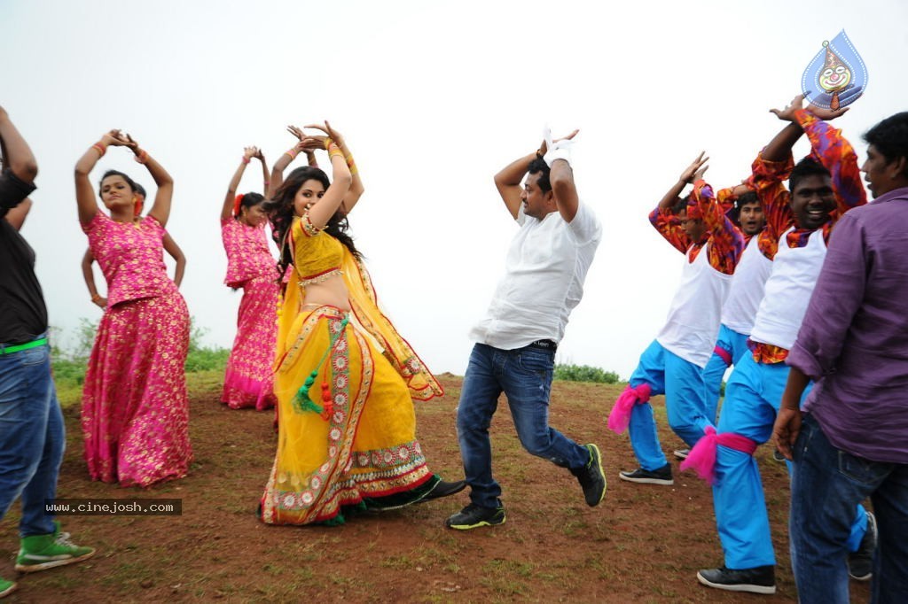 Malligadu Marriage Bureau Stills n Walls - 122 / 152 photos
