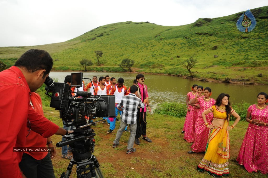 Malligadu Marriage Bureau Stills n Walls - 123 / 152 photos