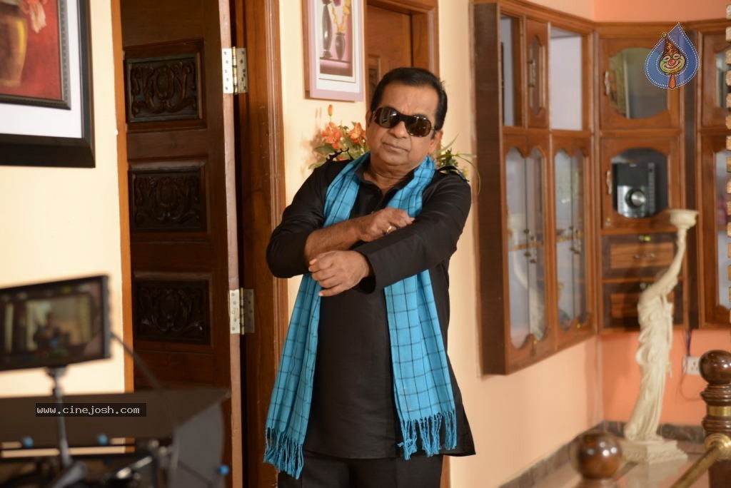 Malligadu Marriage Bureau Stills n Walls - 142 / 152 photos