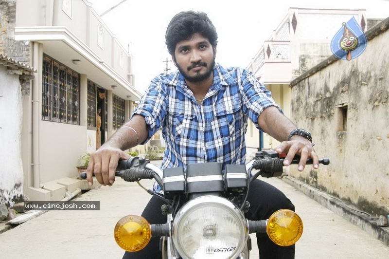 Mallikattu Tamil Movie Stills - 1 / 85 photos
