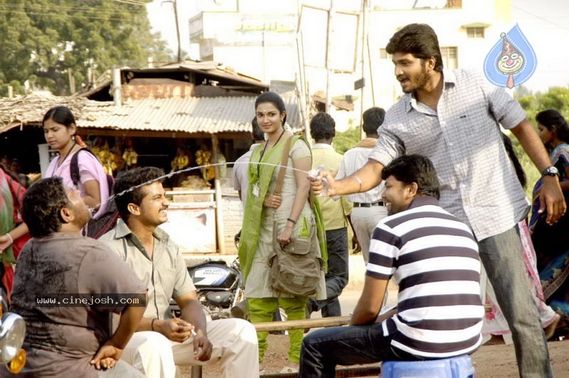 Mallikattu Tamil Movie Stills - 5 / 85 photos