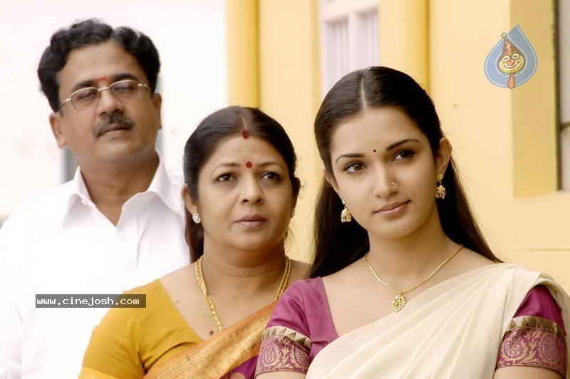 Mallikattu Tamil Movie Stills - 23 / 85 photos