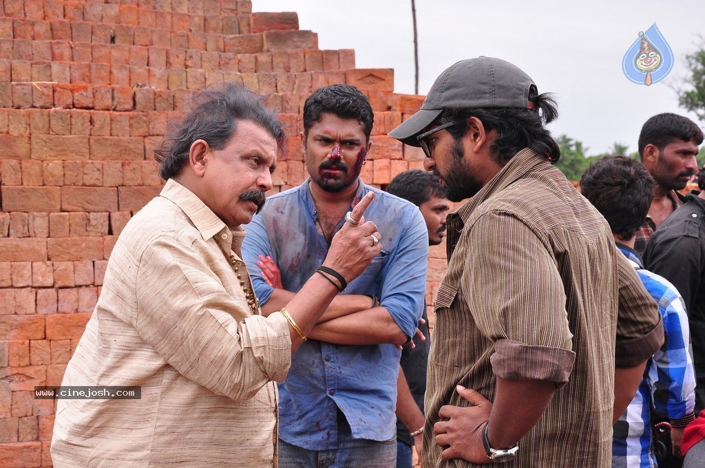 Malupu Movie Stills n Posters - 30 / 119 photos