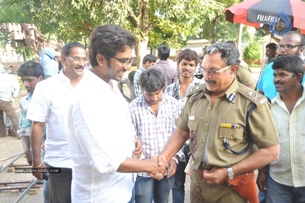 Malupu Movie Stills n Posters - 31 / 119 photos