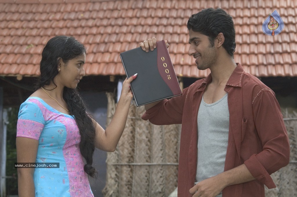 Mamatha 100 Percent Prema Movie Stills - 30 / 44 photos