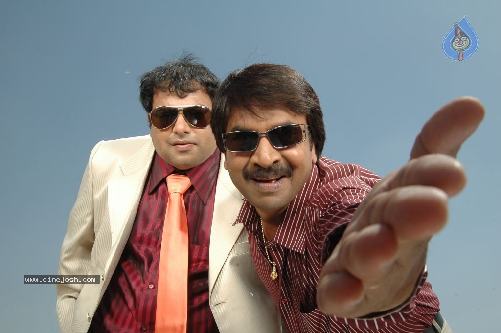 Mana Kurralle Movie Stills n Walls - 21 / 49 photos