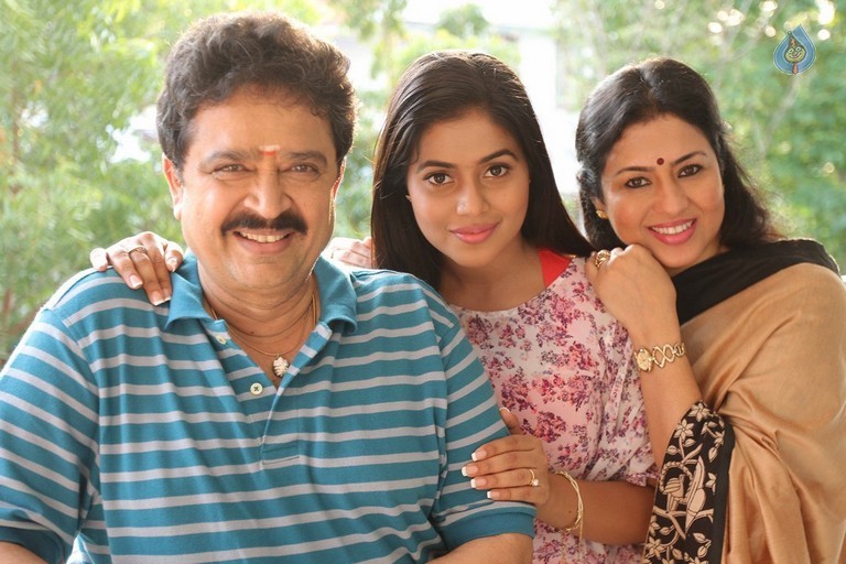 Manal Kayiru 2 Tamil Film Photos - 7 / 27 photos