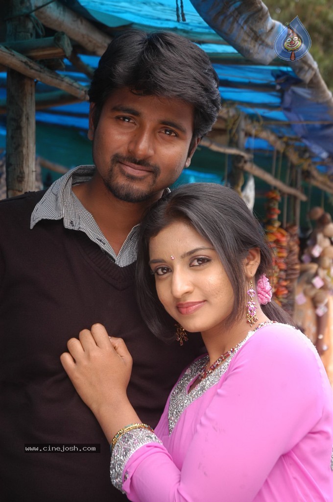 Manam Kothi Paravai Tamil Movie New Stills - 15 / 34 photos